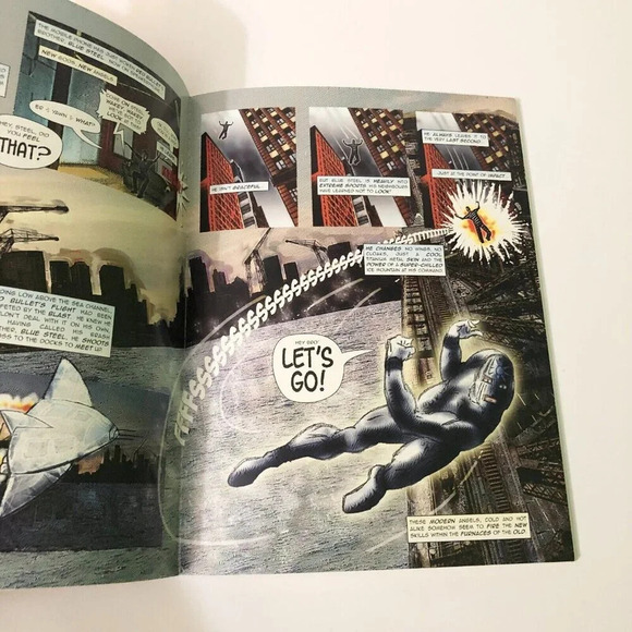 2008 Superhero  Story Press Out Book Paperback Easy To Make Press Out Models - Picture 12 of 16